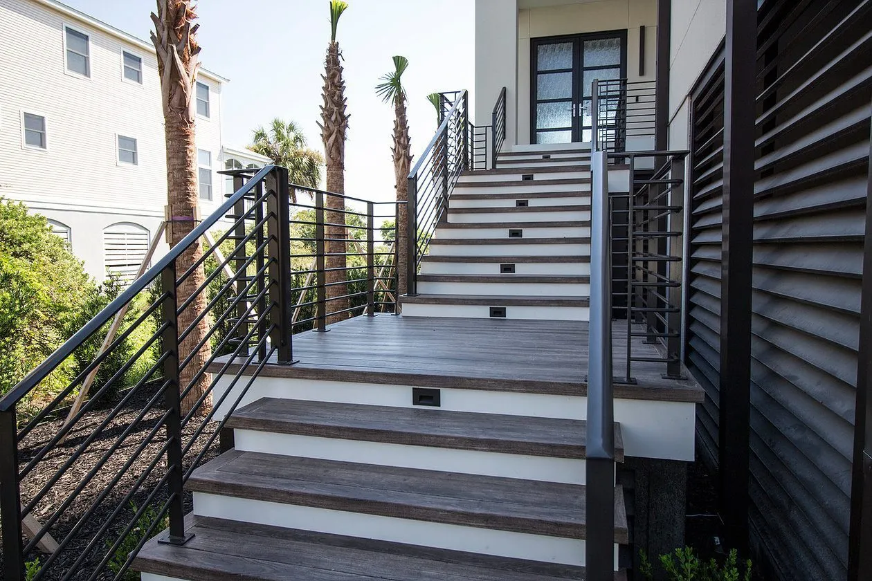 Deck & Porch Builds